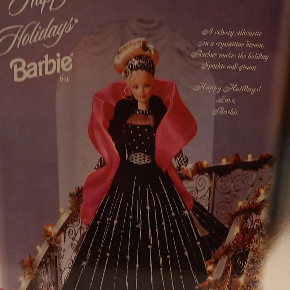 Barbie Collection Happy Holidays Doll Special Edition (1998 Mattel) - Picture 6 of 7